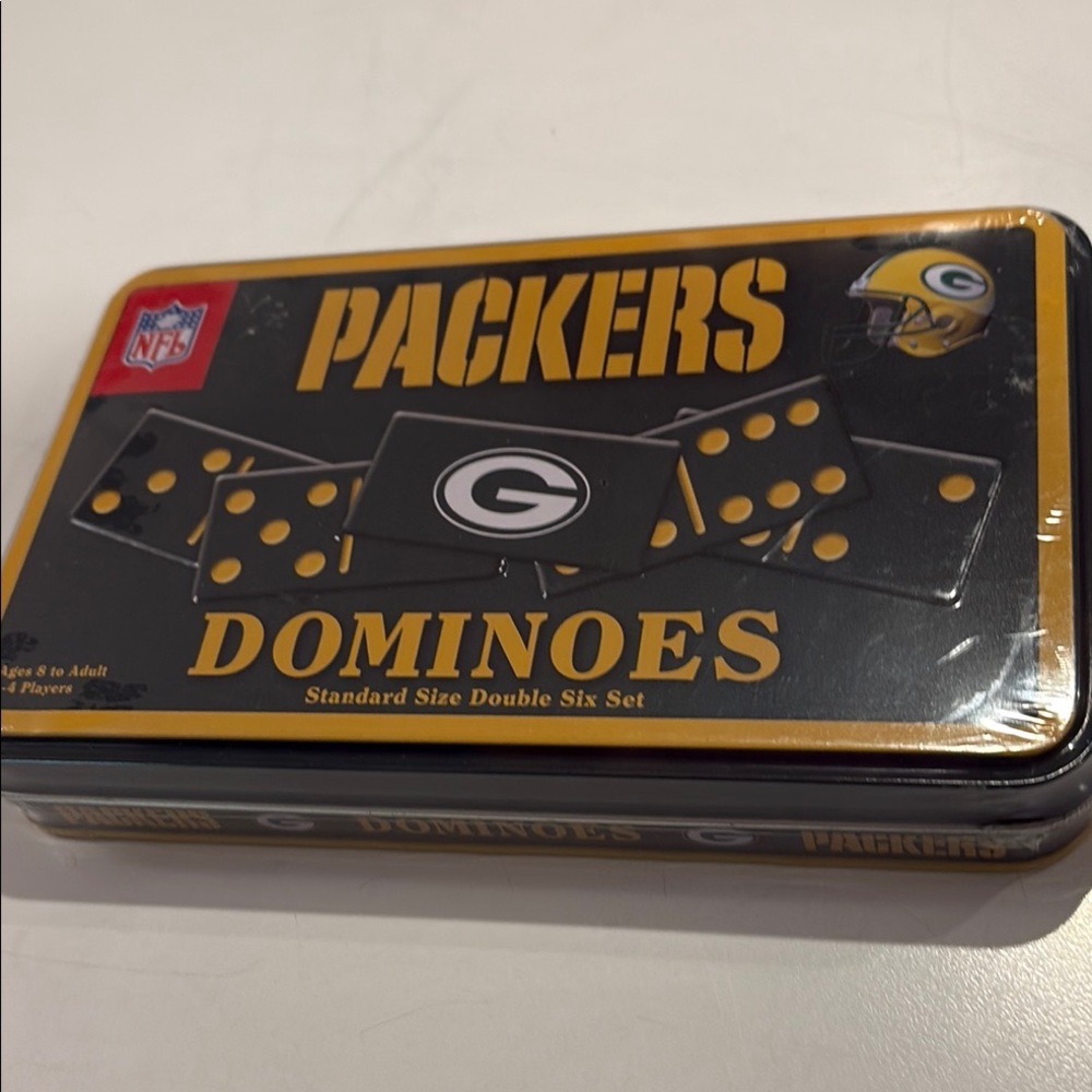 Packers Green and Gold Dominoes Set